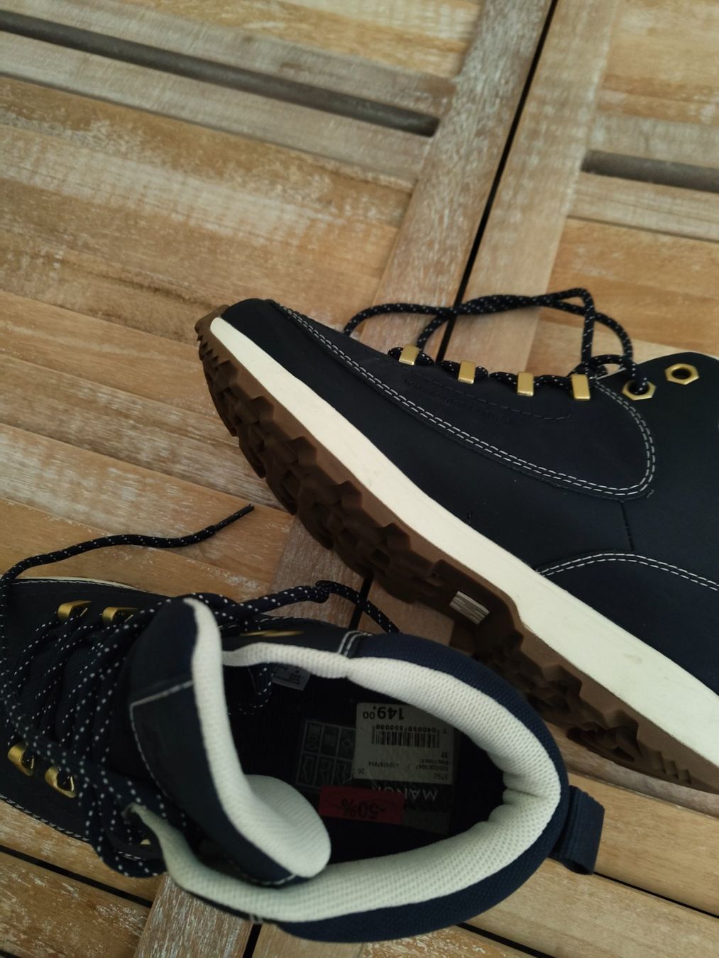 Helly Hansen Scarpe da donna: Bottes – Nuovo (secondo la descrizione) da Grand-Lancy venduto da ana_7y2f 1