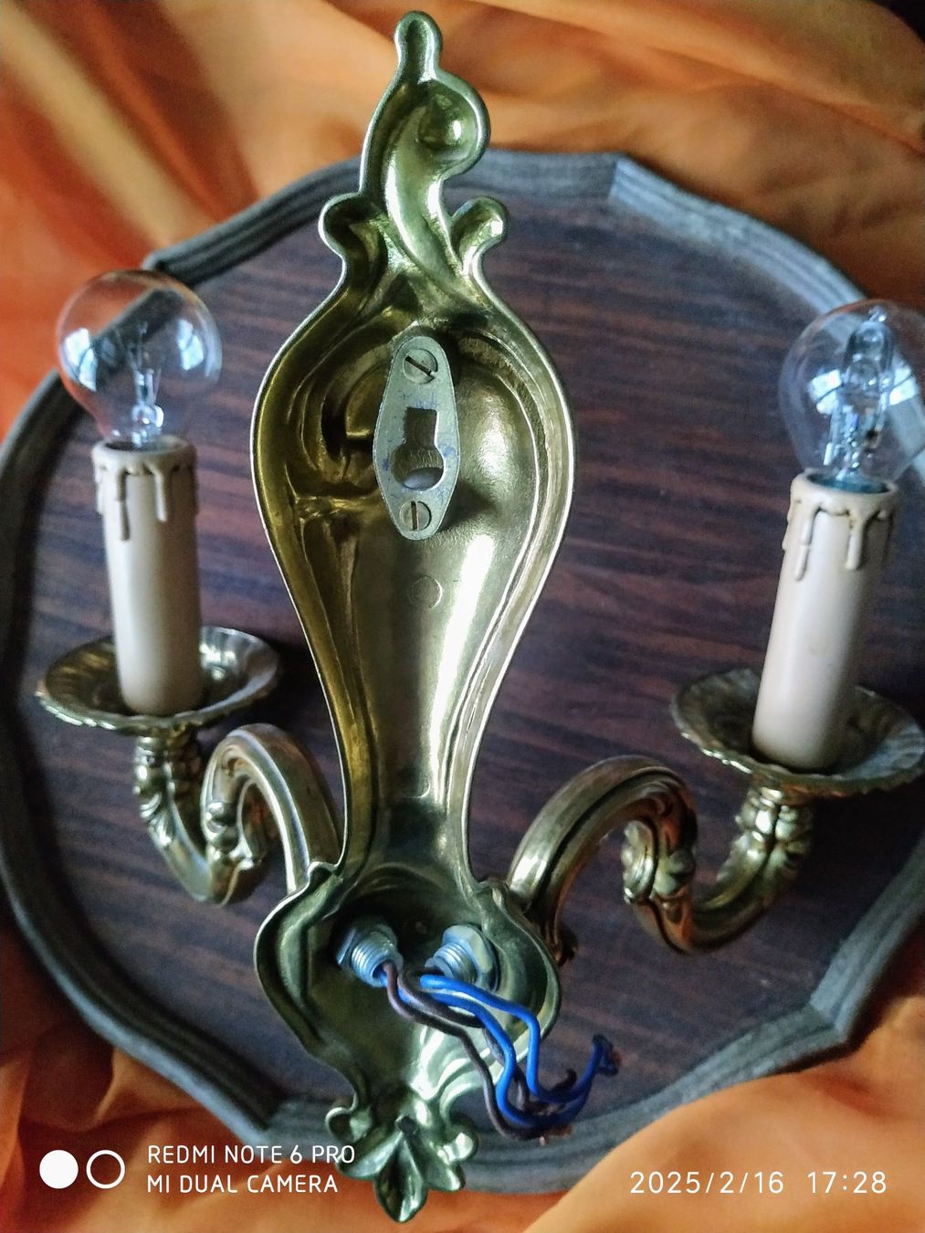 Lampade: Jugendstil Wandlampe Leuchte wunderschön ziseliert Messing – Usato da Gelterkinden venduto da Luusmaiteli 7