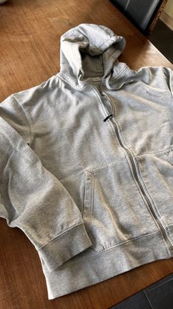 Graues Zara Hoodie Gr. L für den Herbst perfekt 🍂