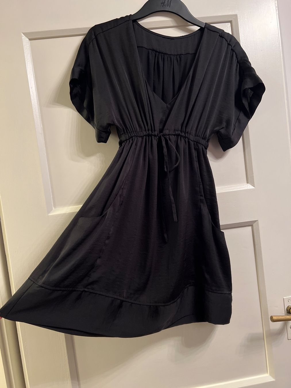 Vestiti: Schwarzes Mini Kleid Gr. S – Usato da Basel venduto da jetzt-wird-gemistet 2