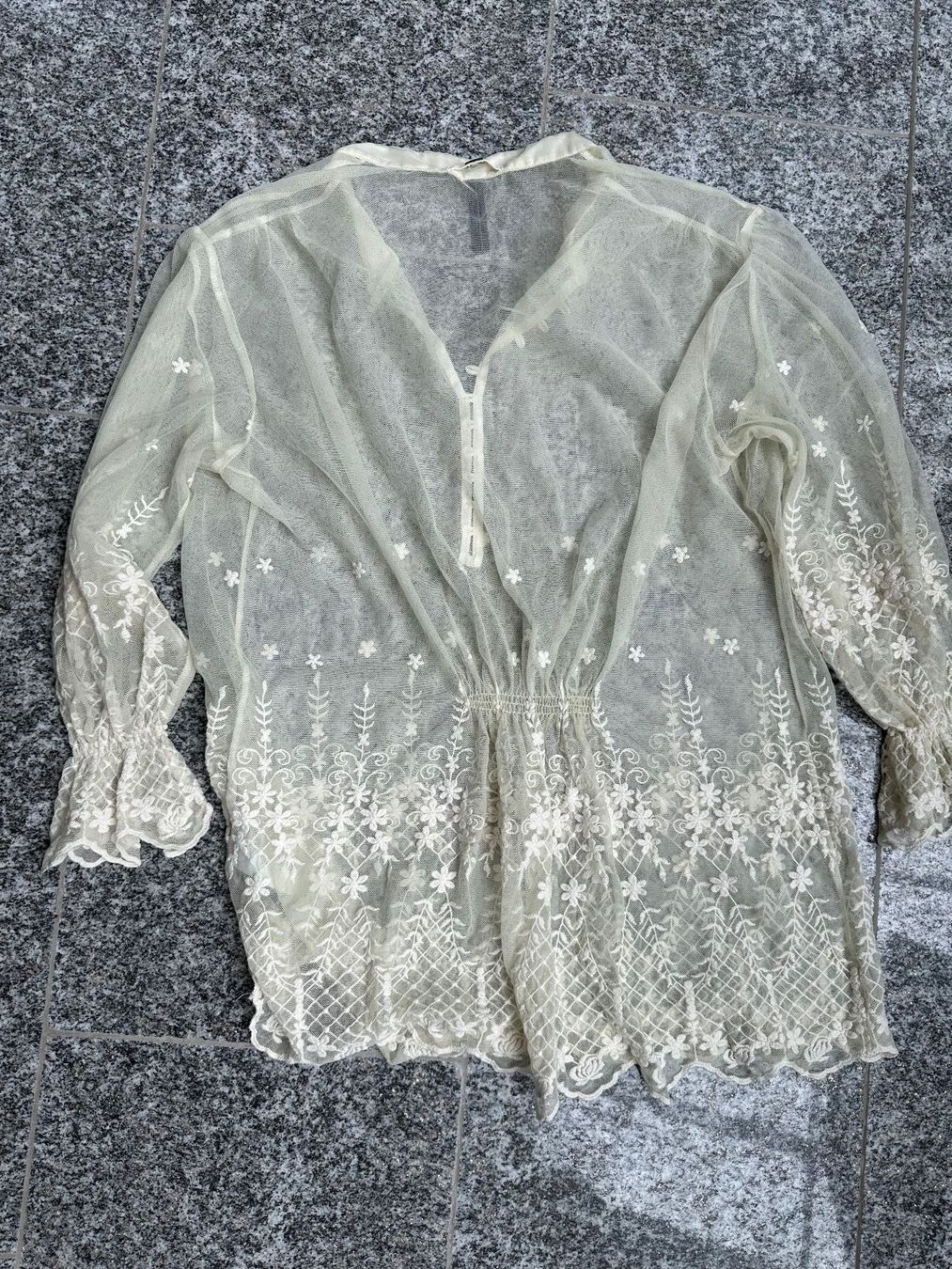 Camicette: Bluse von HIGH – Usato da Remigen venduto da Orlana7 1