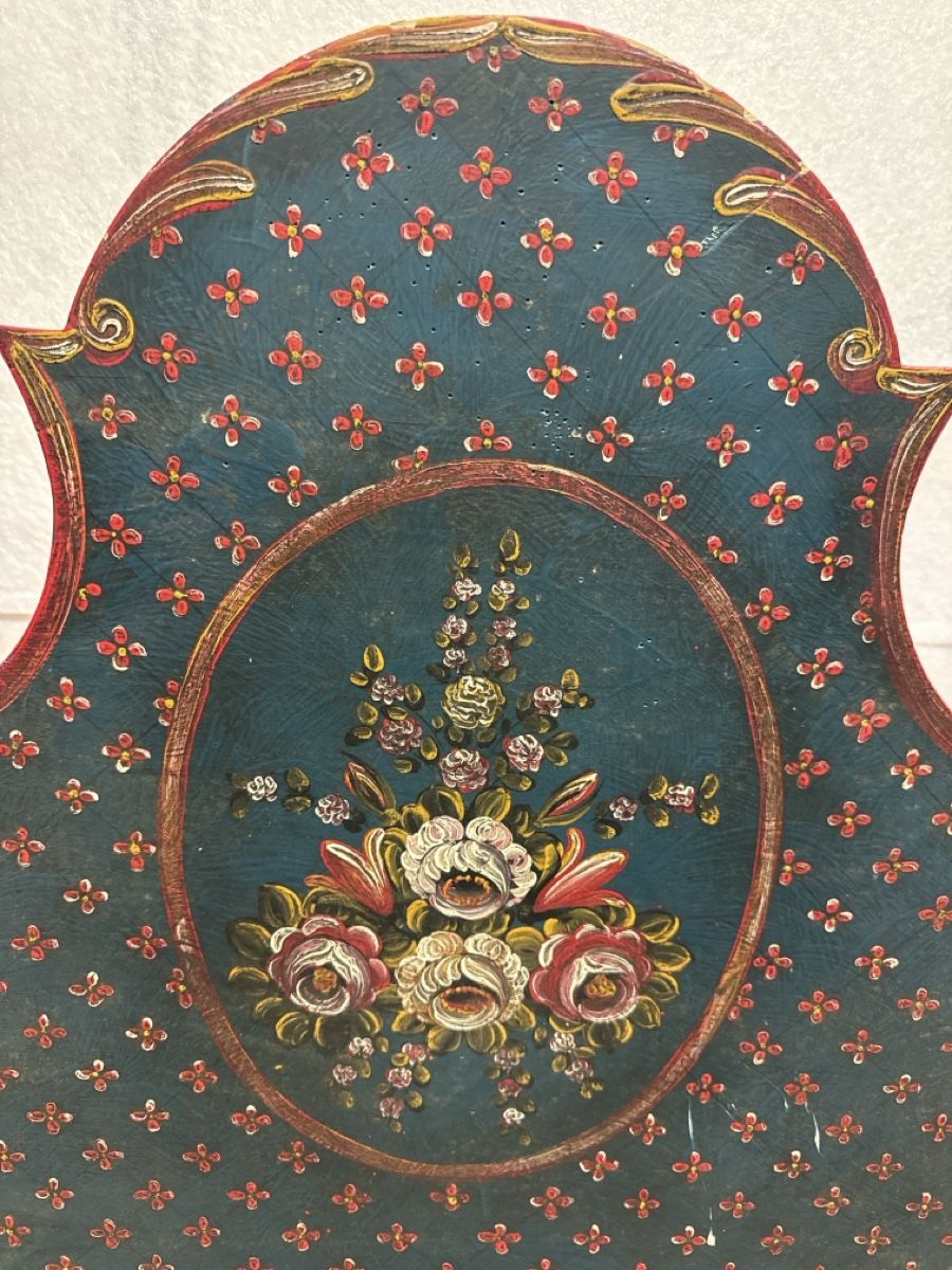 Betten: Antiker Holzbettrahmen 2m lang – Gebraucht aus Grenchen von swiss.antiques 4