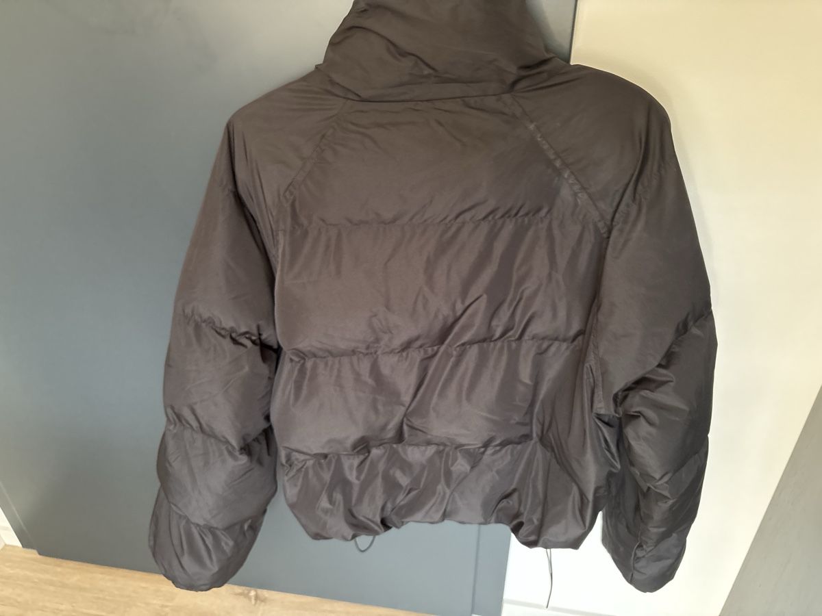 Vestes: Dazy Doudoune noire taille M  – D'occasion à Delémont par Ma_LoU.01 1