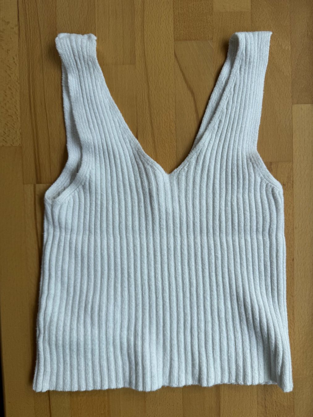 Top: Top d'été - Brandy Melville – Usato da Denens venduto da sar_5wlm