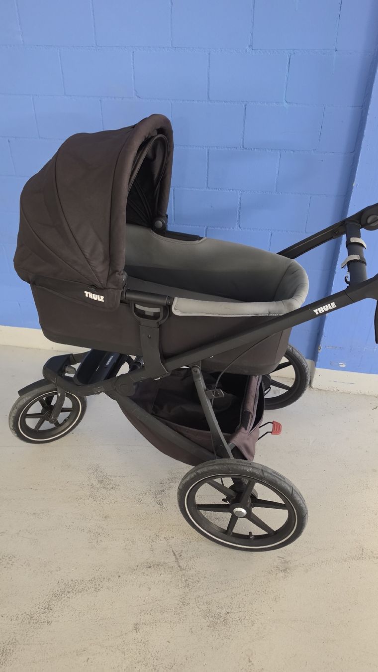 Thule Poussette: Thule Kinderwagen Urban Glide 2 – D'occasion à Glattbrugg par F_J 1