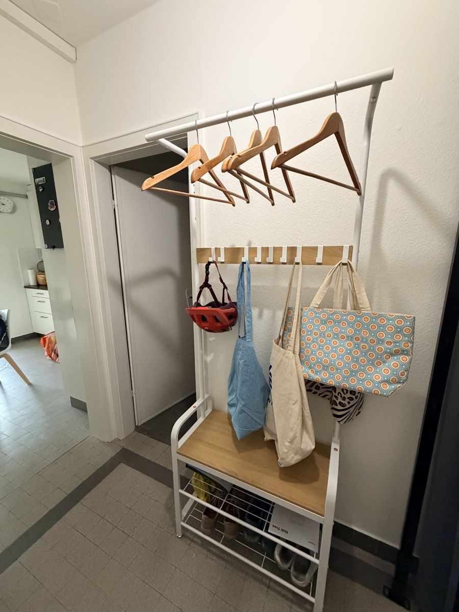 Armadi: Shoe and coat rack for hall – Nuovo (secondo la descrizione) da Basel venduto da bai_yx72