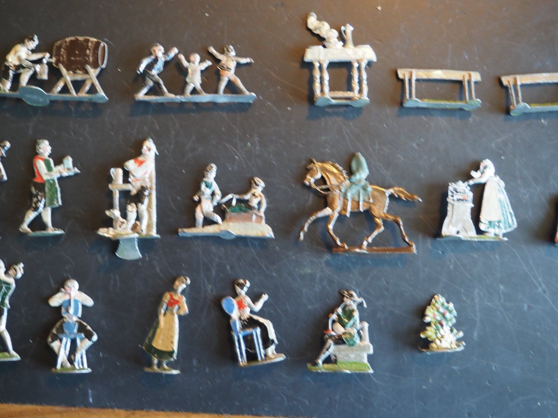 Statuette: Zinnfiguren: Diverse verschiedene – Usato da Schänis venduto da Wewu 6