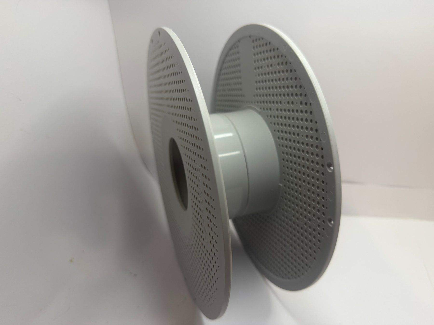 Bambu Lab Stampanti 3D: 1 Stk. leere Bambu Lab Spulen Rollen – Usato da Oberkulm venduto da bimbambum