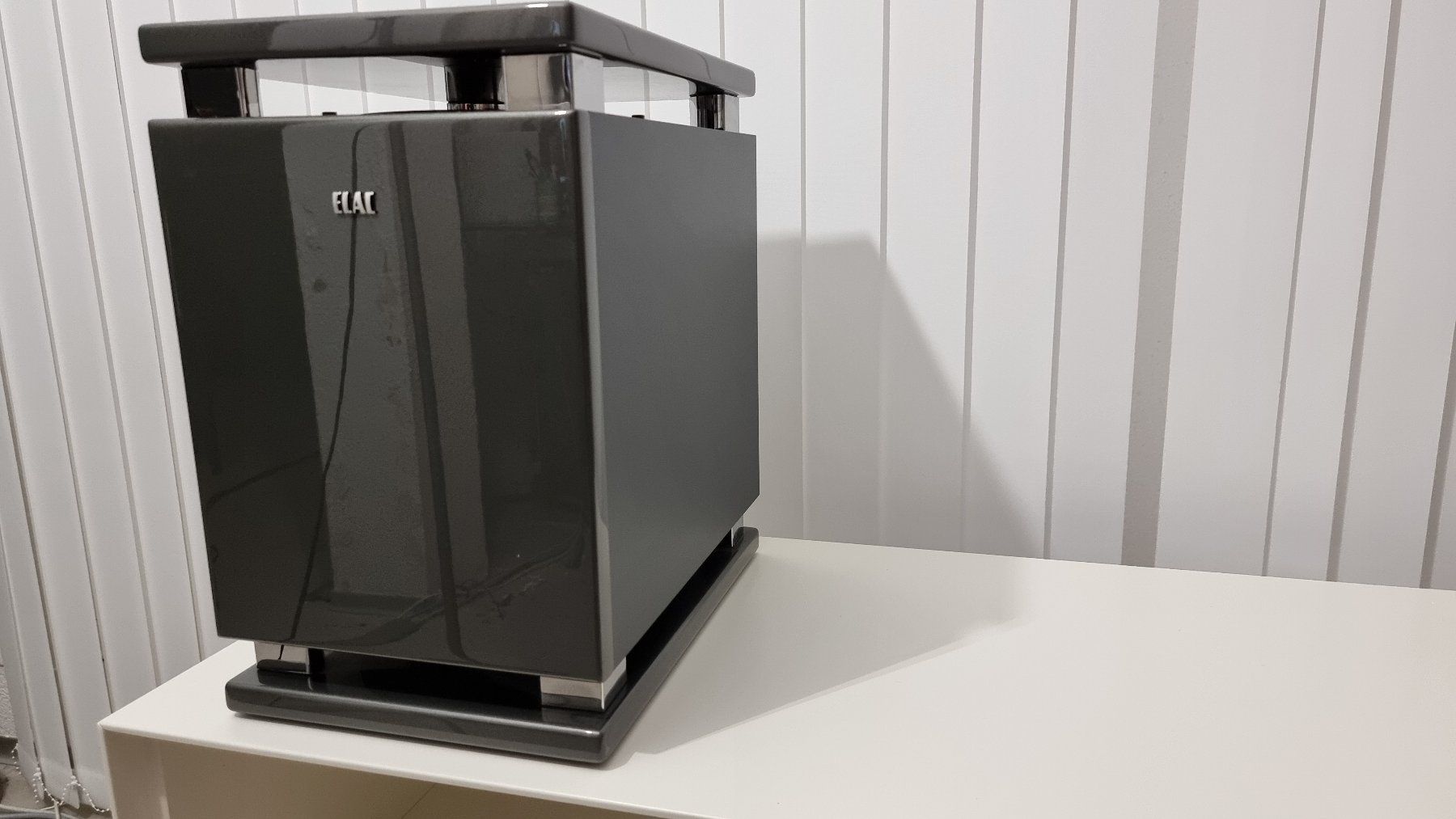 Elac Home Cinema: Elac SUB 2040 ESP, fetter Subwoofer – Usato da Zürich venduto da tomm9404 1