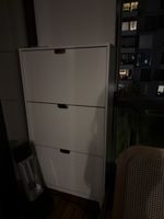 Schuhschrank weiss mit drei Klappen guter Zustand