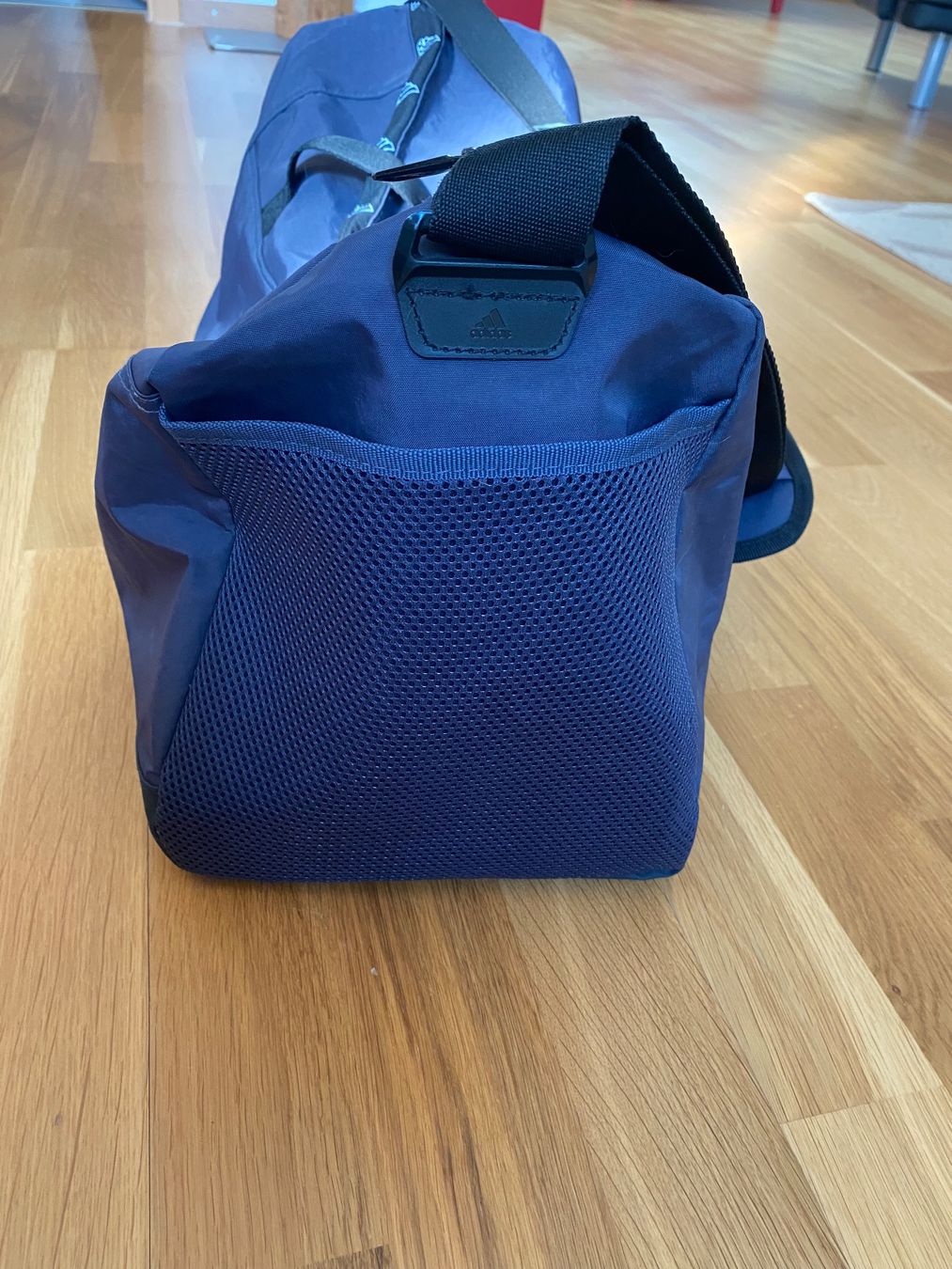 Adidas Taschen: Sporttasche Adidas – Gebraucht aus Wildberg von san_8m25 1