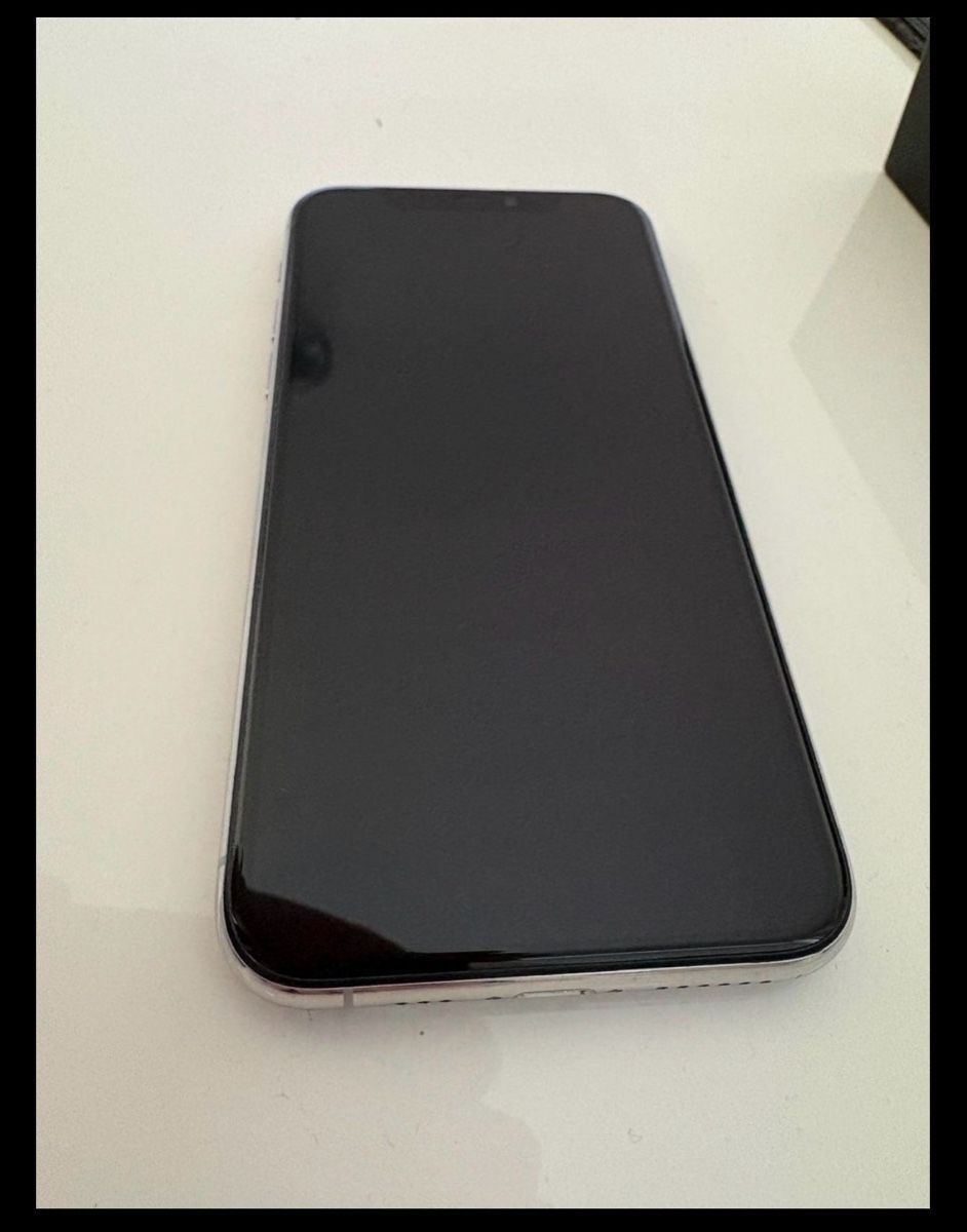 Apple Handys / Smartphones: iPhone 11 Pro 64 GB – Gebraucht aus Spiez von R.Gottsponer 1