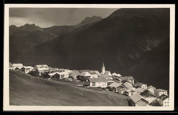 Ansichtskarten: Guarda, Ortspanorama mit Bergen aus der  – Gebraucht aus Berlin von bartko-reher