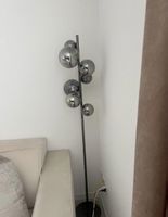 Stehlampe mit sieben Glaskugeln in Chrom, guter Zustand