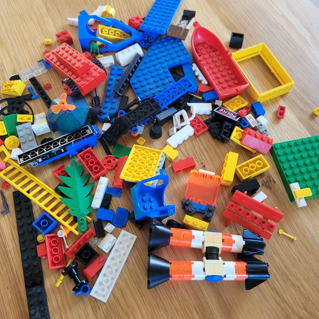Lego Kit di costruzioni: Lot de LEGO 347grammes – Usato da Biel/Bienne venduto da Destockweb 2