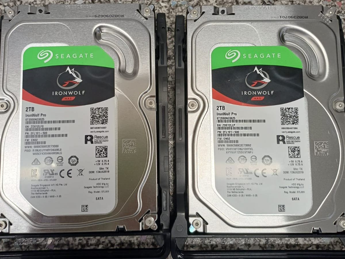 Synology Server: NAS Synology DS218 + 2x Disque dur Seagate IronWolf PRO 2To – Usato da St-Imier venduto da Dezeque 4