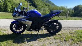 Vendo Yamaha YZF-R3 in buone condizioni 