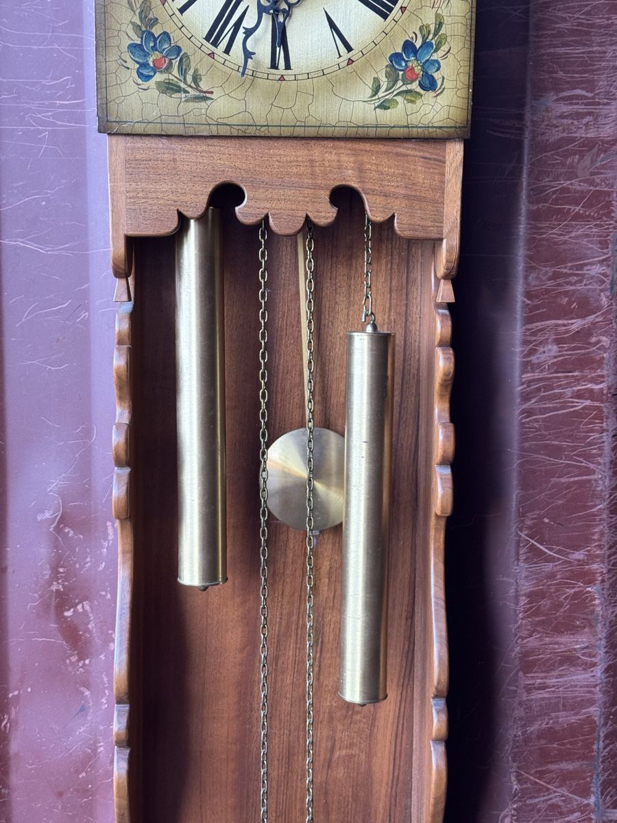Orologi da terra & Orologi da parete: Schwarzwälder Standuhr – Usato da Meisterschwanden venduto da Scania78 2