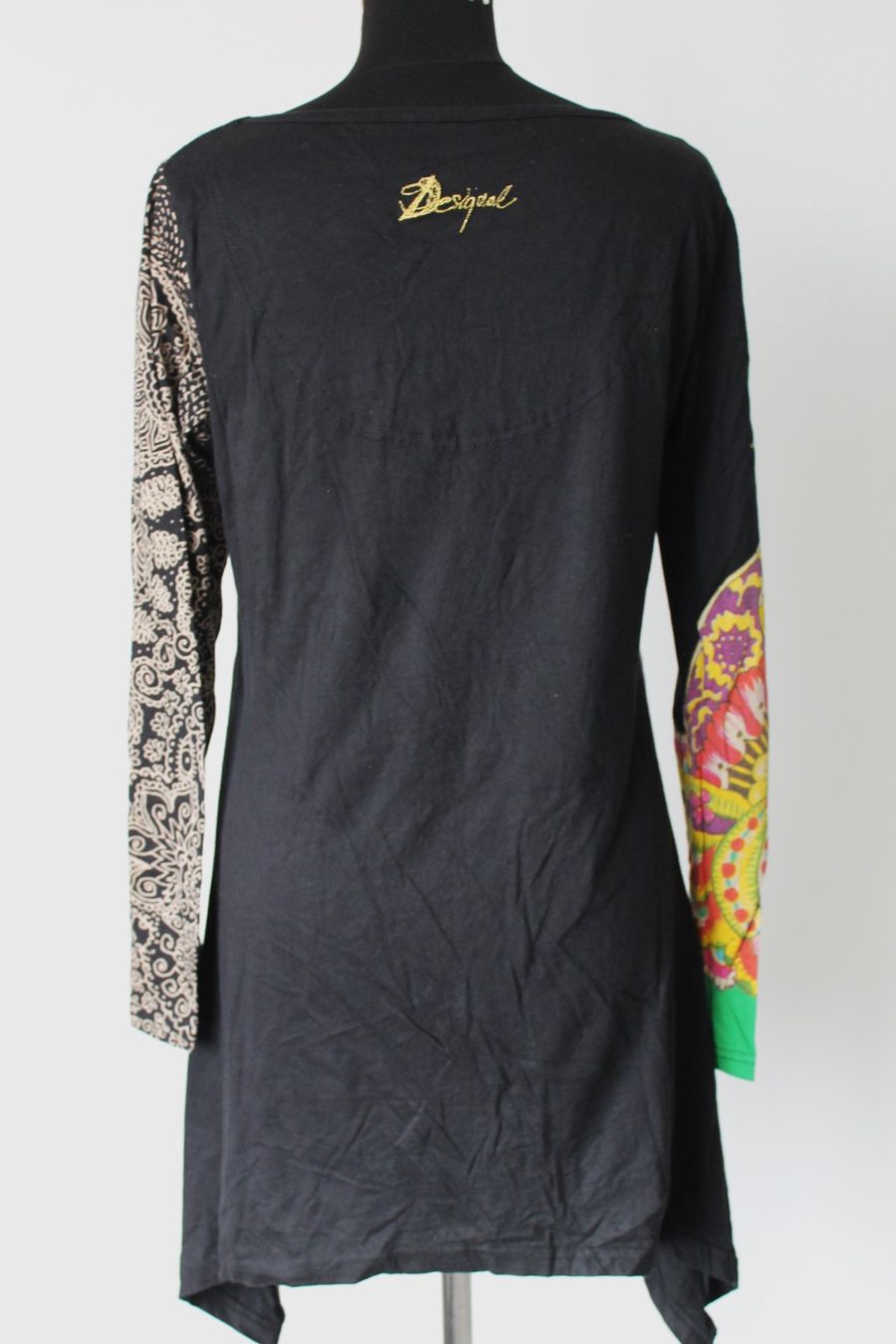 Desigual Tuniques: Tunique DESIGUAL taille L – D'occasion à Chez-le-Bart par jasse 1