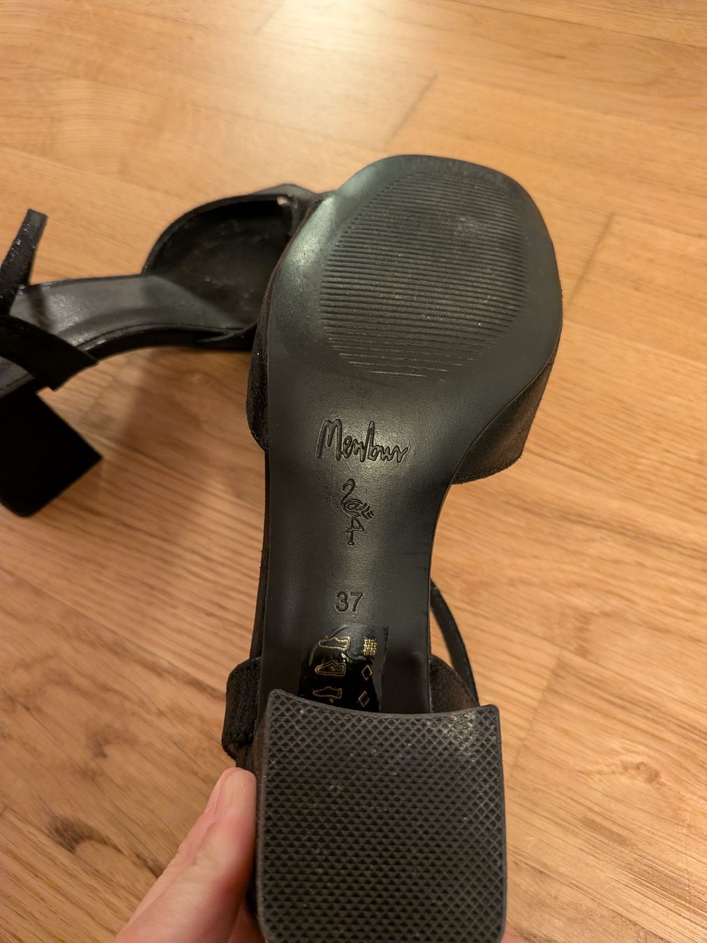 Scarpe da donna: Menbur Blockabsatz Pumps 37 – Nuovo (secondo la descrizione) da Dübendorf venduto da ivychad4 5
