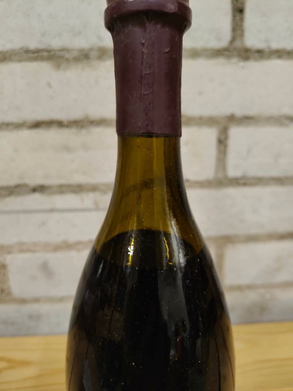 Vino: 1974 Chateau de Pommard – Nuovo (secondo la descrizione) da Münchenstein venduto da wusmarino 4