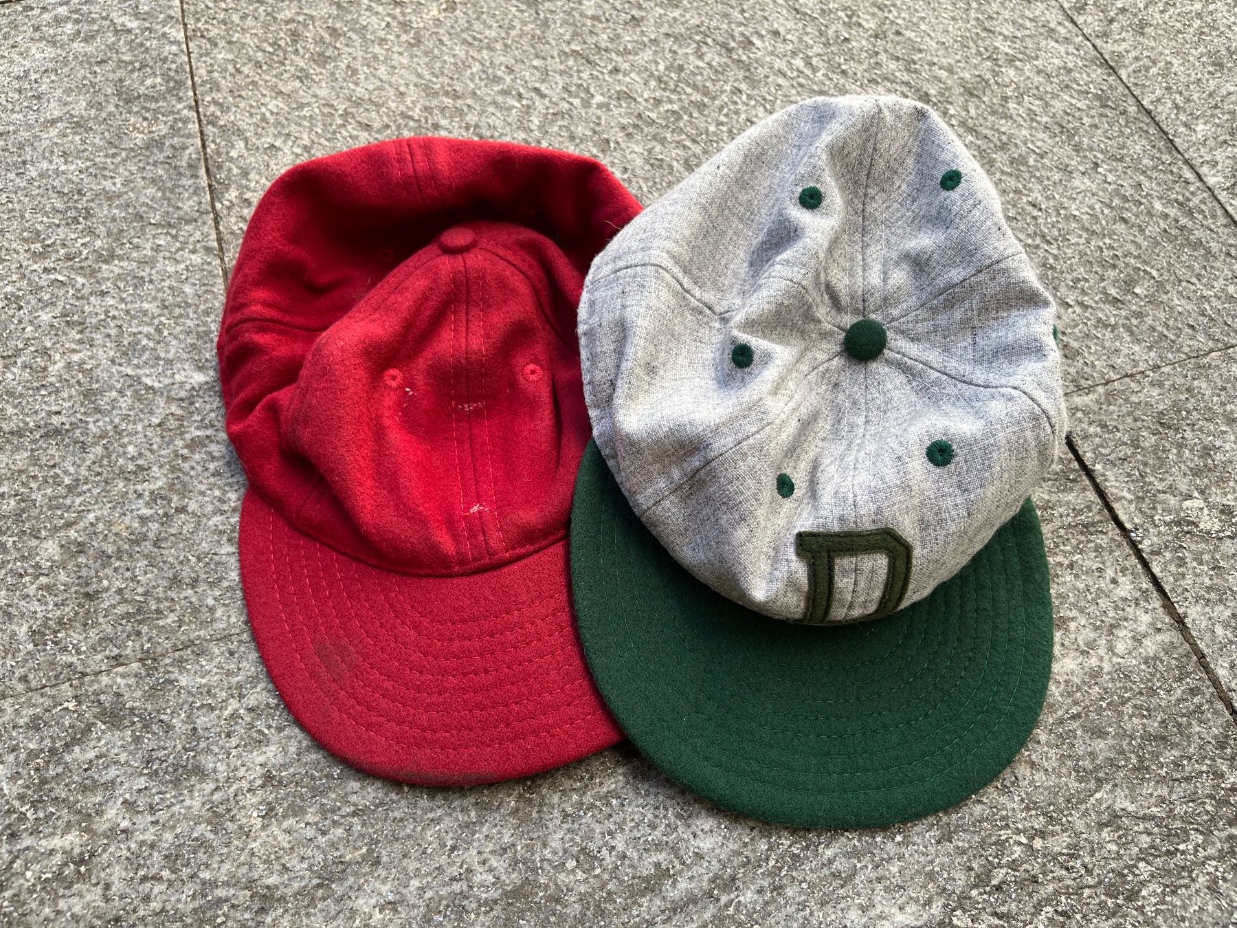 Copricapi, berretti & cappellini: Ebbets Field Flannels Baseball Caps 7 3/4 – Usato da Bottmingen venduto da Puffsack