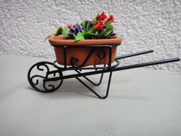 Puppenhauszubehör, Blumenkarre Reutter