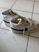 Nike Blazer Mid Herren Schuhe Weiss Grösse 42 guter Zustand