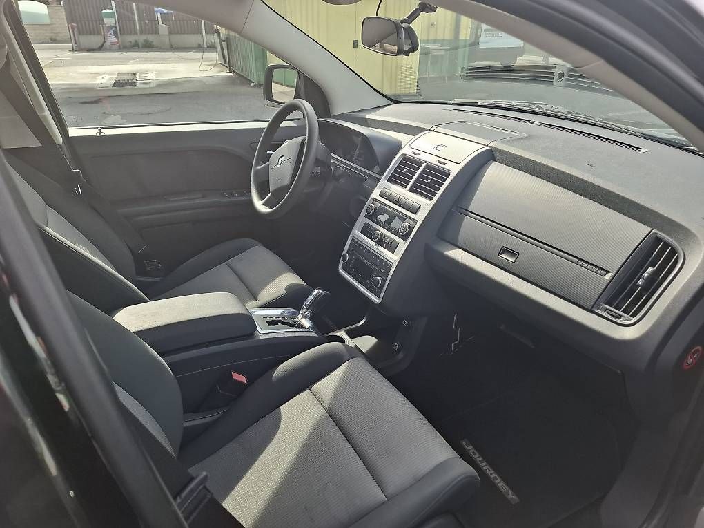 Automobili: Dodge Journey 2.4 SE - 7 places – Usato da Collombey venduto da fsi_kz98 1