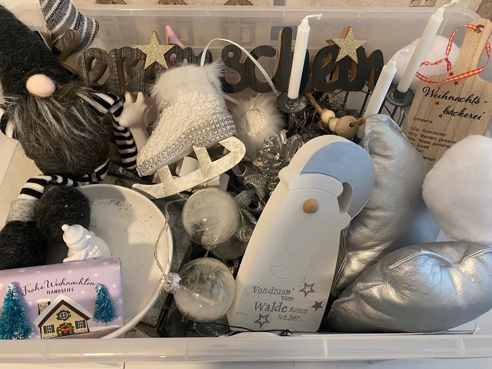 kiste mit Weihnachtsdeko!!mega Angebot!!! Kaufen auf Ricardo