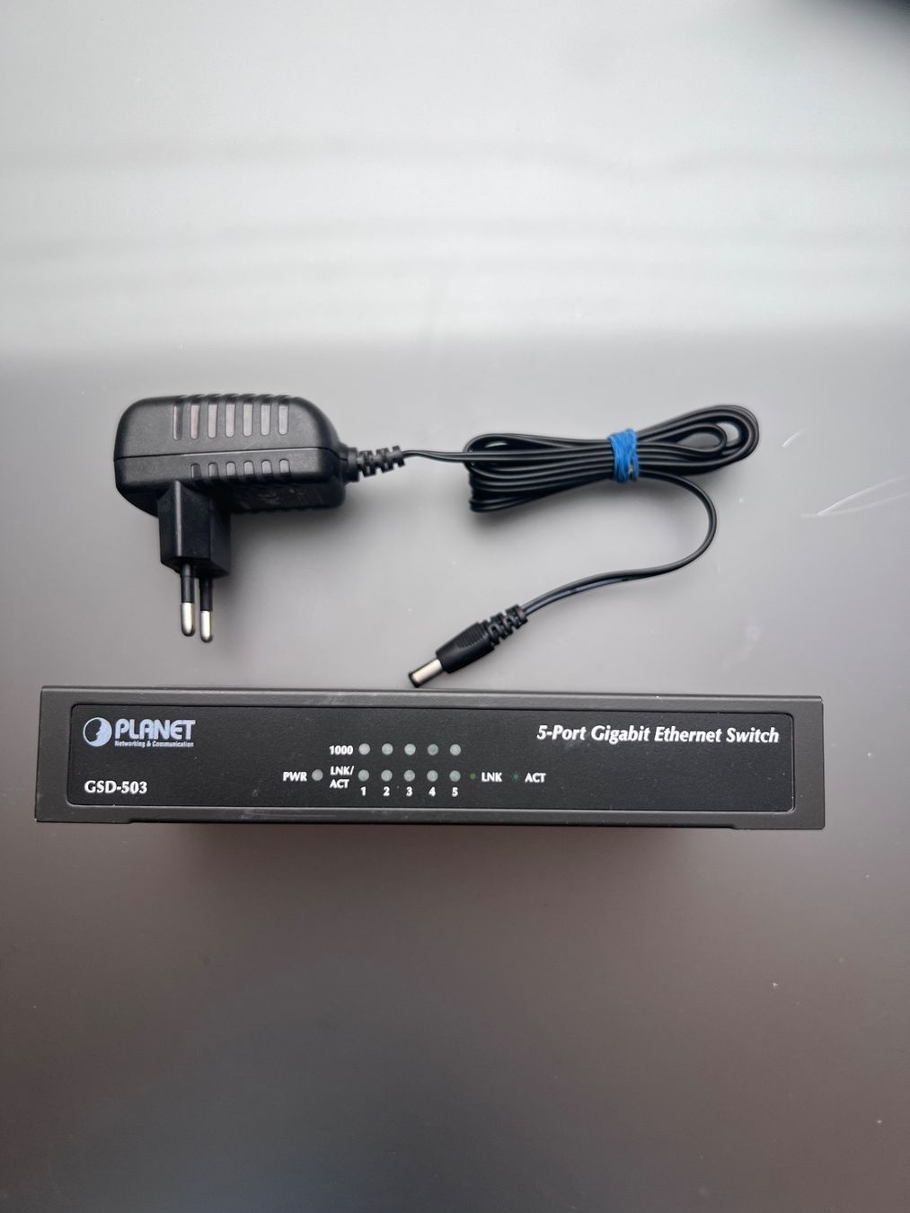 Hub & Switch: Gigabit Switch – Usato da Root venduto da Tech-Nick 1