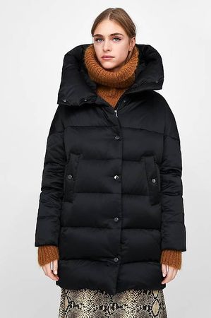 Zara Damen Daunenjacke mit Kapuze, Grösse M