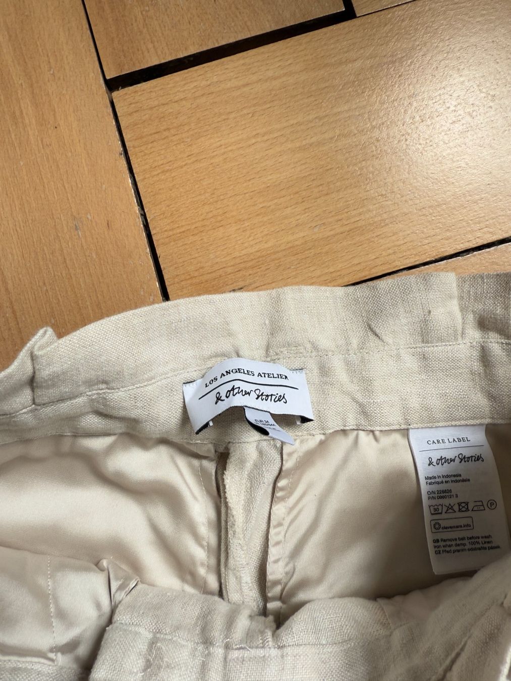 Other Stories Pantalons: & OTHER STORIES - Leinenhose beige 34 – D'occasion à Zürich par Diazaio 2