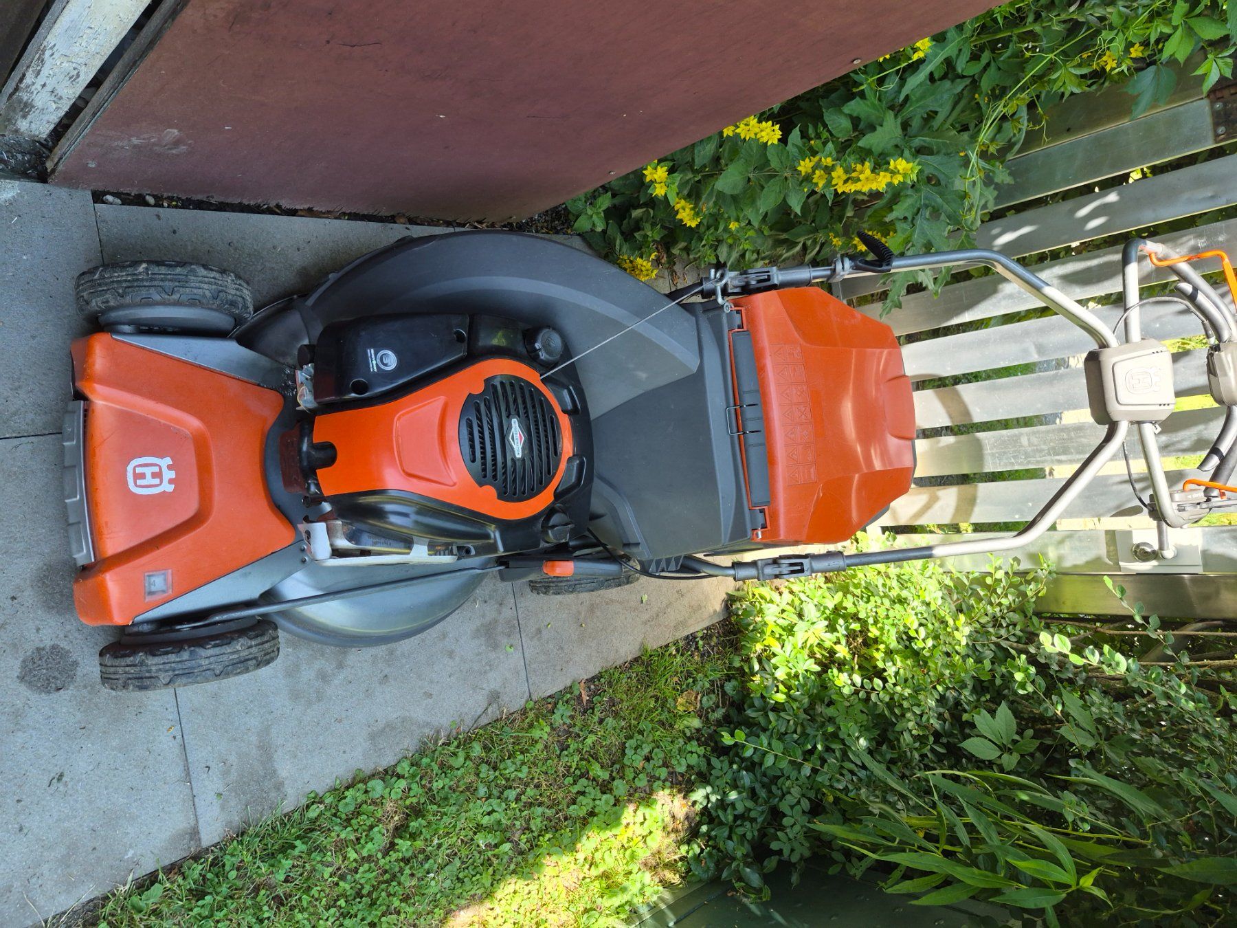 Husqvarna Tagliaerba: Husqvarna Benzinrasenmäher LC53B e – Usato da Kreuzlingen venduto da Mp10 1