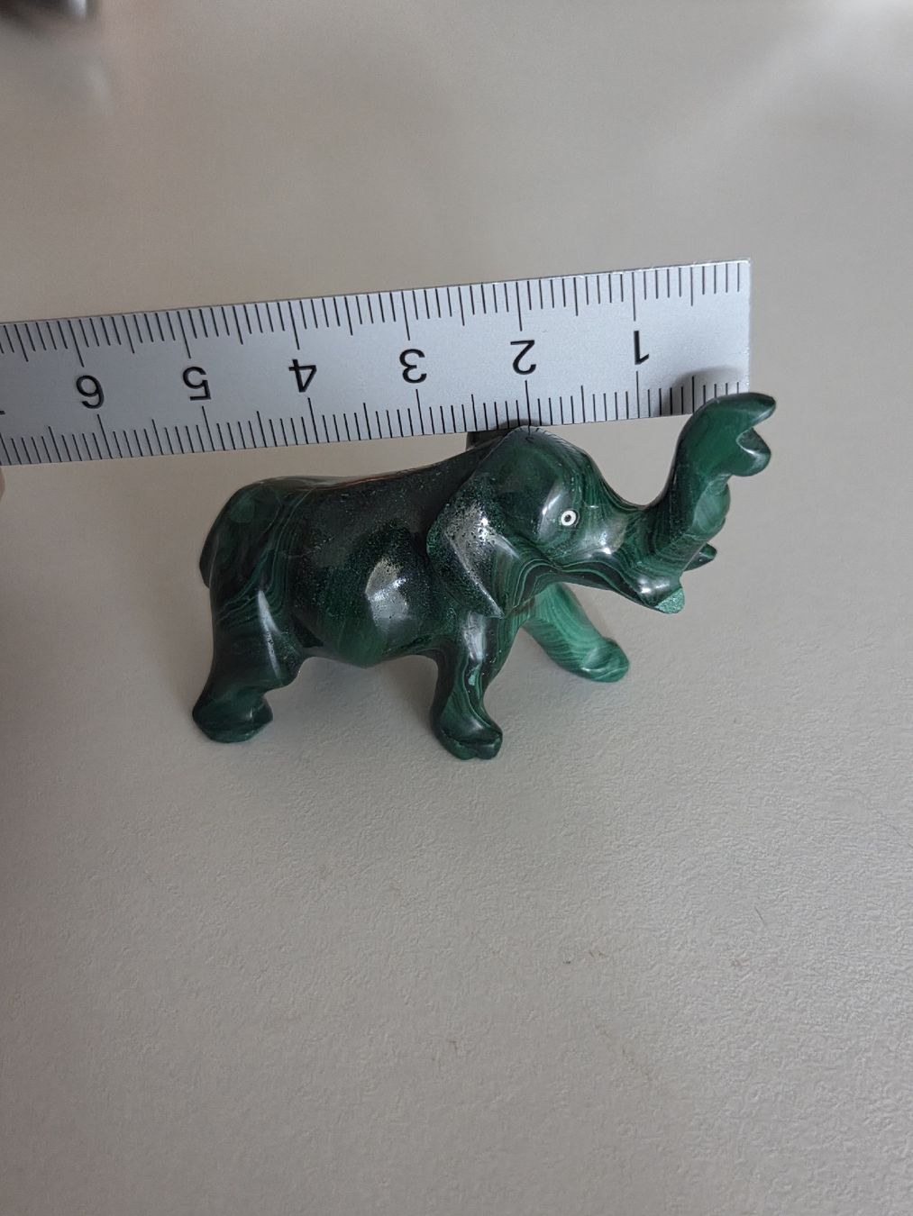 Statuette: Malachit Elefant Figur, sehr detailliert, ca 5 cm – Usato da Riehen venduto da Bs75 2