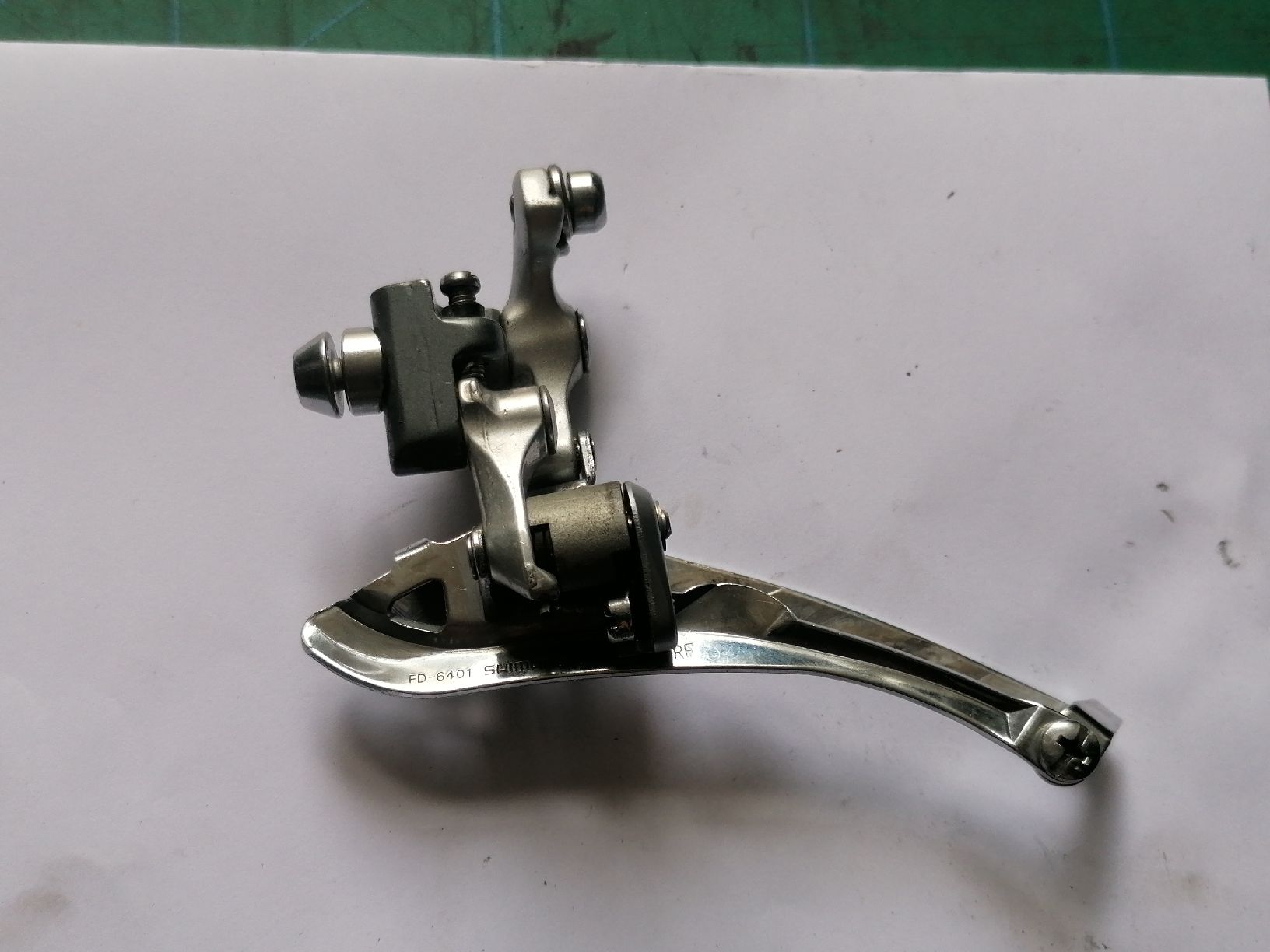 Shimano Ersatzteile: Shimano 600 Tricolor 6401 – Gebraucht aus Lausanne von Frankenstein 1