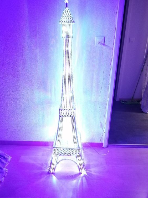 Lampade: Eiffelturm Lampe, silberfarben,  Top Zustand! – Usato da zufikon venduto da radar07 6