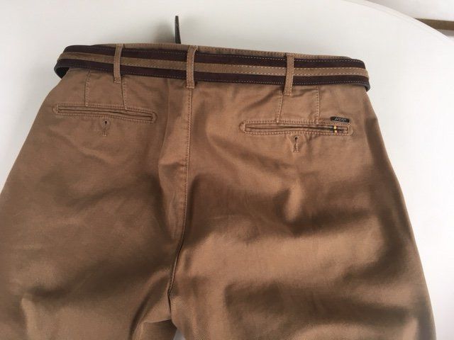 Hosen: Herrenhose braun mit Gürtel , Gr. 52 – Neu (gemäss Beschreibung) aus Meilen von Feldmeilen 3