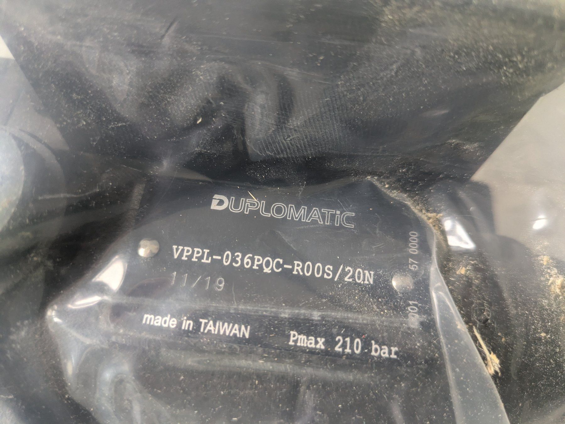 Pompe & Parti di ricambio: Hydraulik Pumpe Verstellbar 36ccm – Nuovo e nell'imballaggio originale da Stein am Rhein venduto da Bernhard-CP 3
