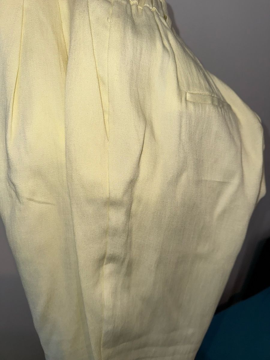 Promod Pantaloni: Pantalon jaune pastel – Nuovo e nell'imballaggio originale da Le Locle venduto da tchanatakoua 7