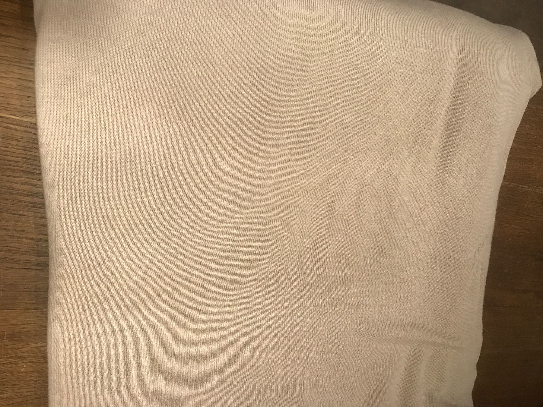 Tessuti: Coupon Jersey beige (coton/elastane) – Nuovo (secondo la descrizione) da La Neuveville venduto da e_perriard
