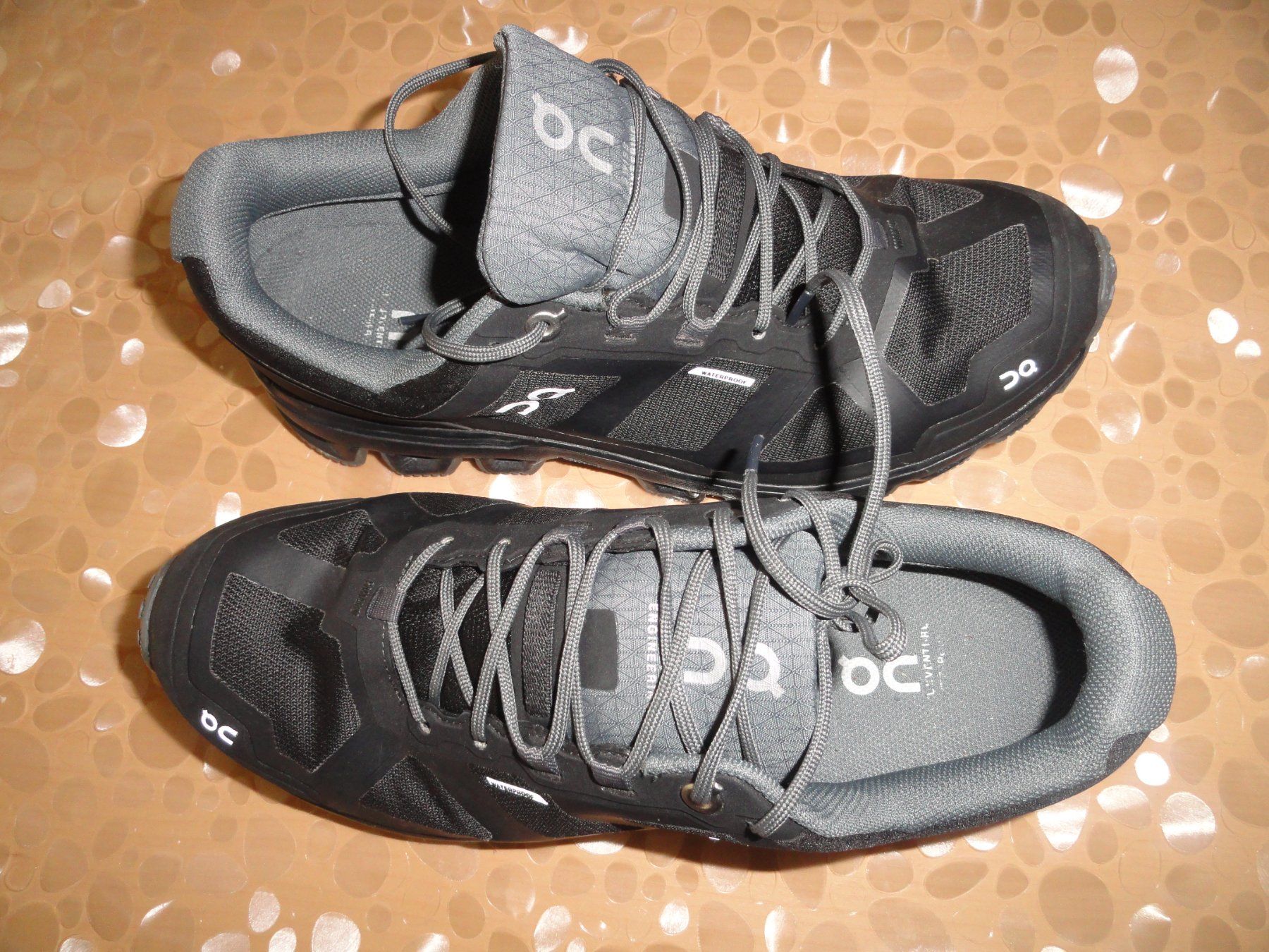 On Scarpe da uomo: NEUER ON TREKKING SCHUH GR. 41 *** – Nuovo (secondo la descrizione) da Uetendorf venduto da bibibop