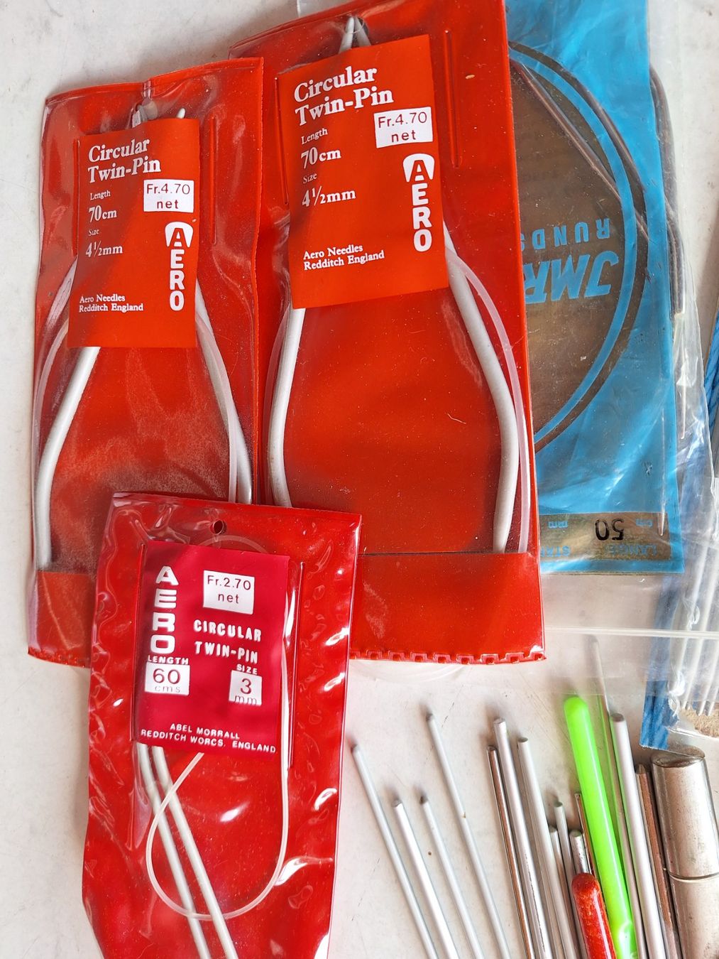 Nadeln: 1300 GRAMM DIVERSE STRICKNADELN – Gebraucht aus Huttwil von Kunterbuntli 1