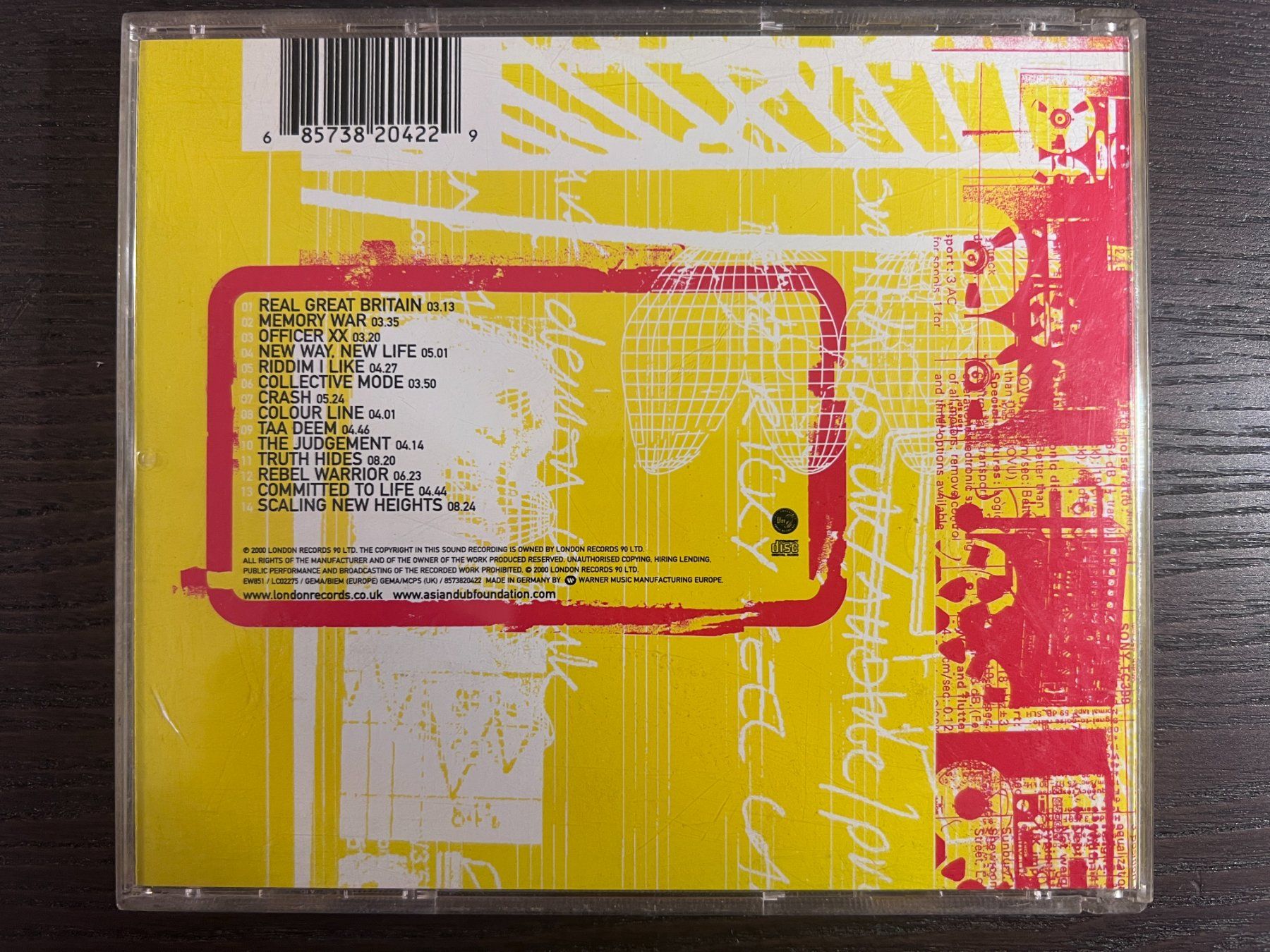 CD: Asian Dub Foundation - Community Music – Usato da Zürich venduto da MusikFreunde 1
