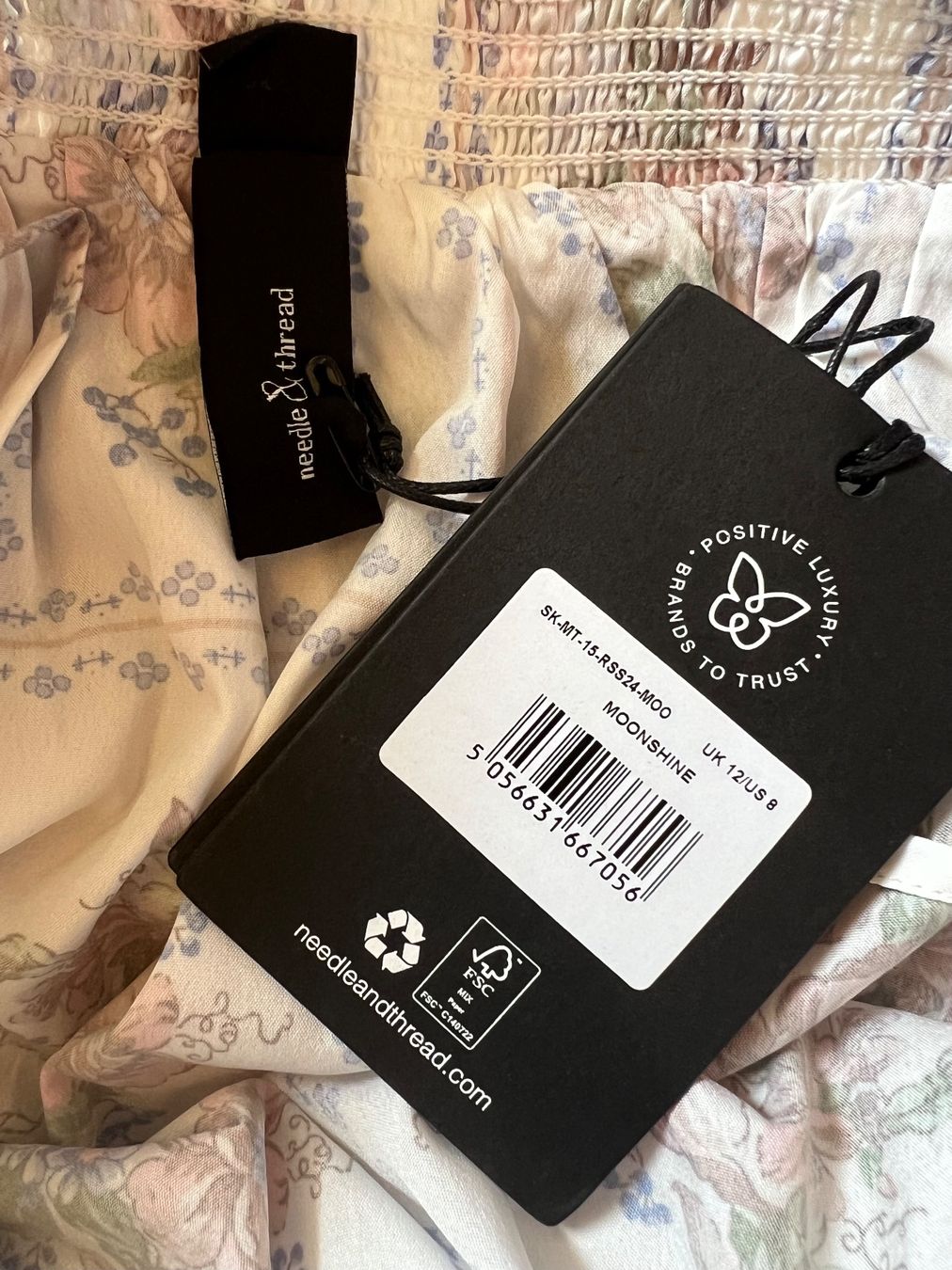 Gonne: Blumiger Rüschenrock, Gr. 38 , needle & thread – Nuovo e nell'imballaggio originale da Eichberg venduto da Lolapop18 2