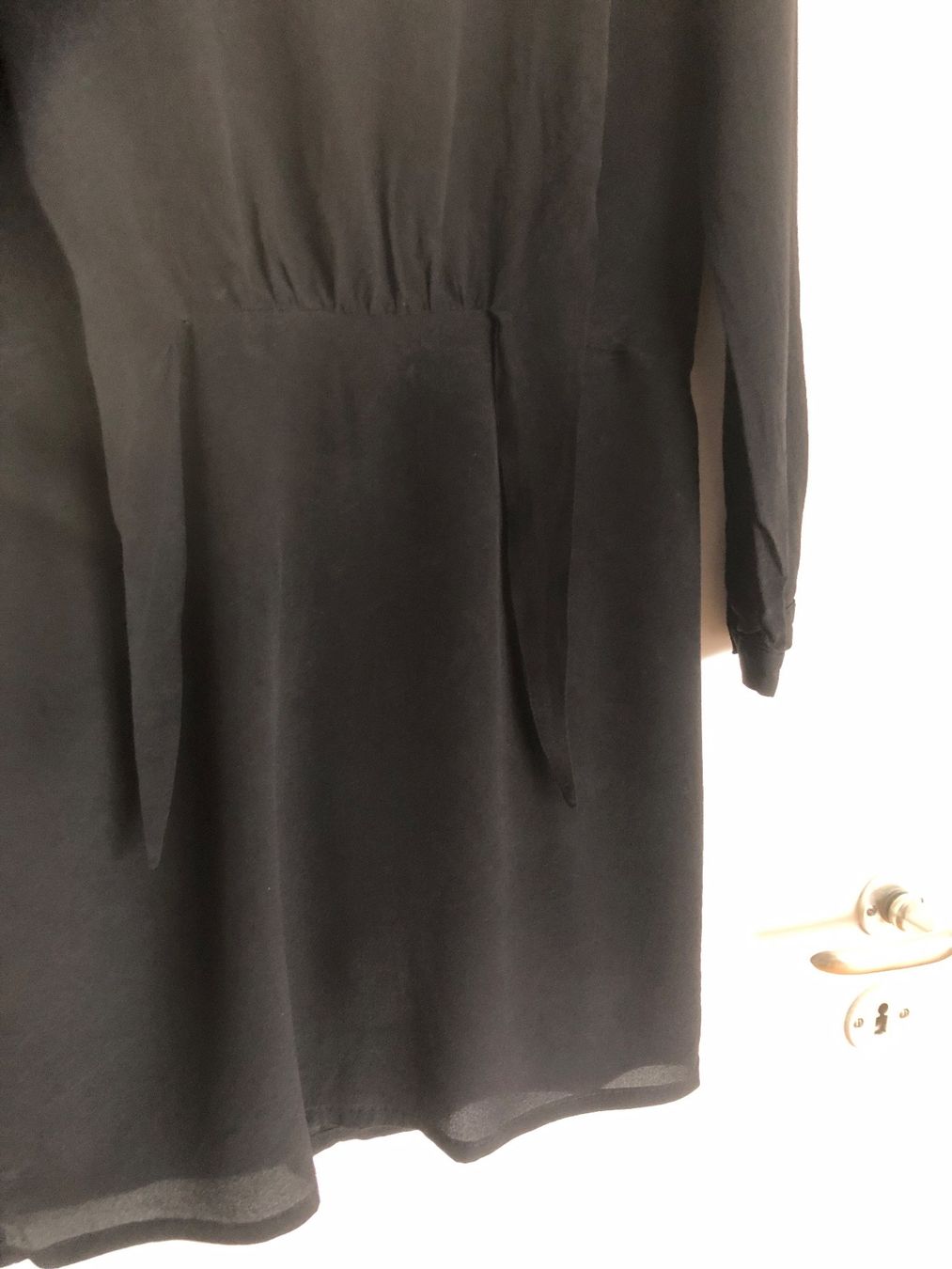 Kleider: Schwarzes Seidenkleid Samuji Gr. 36 – Gebraucht aus Zürich von Nhpp 5