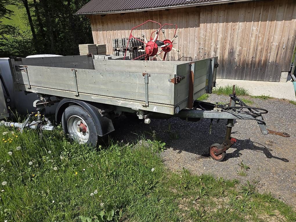 Camions-bennes: Dreiseitenkipper – D'occasion à Sevelen par Reform500 3