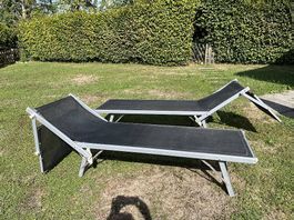 2 chaises longues 