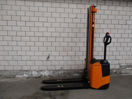 STAPLER  STILL EGV12  AMEISE