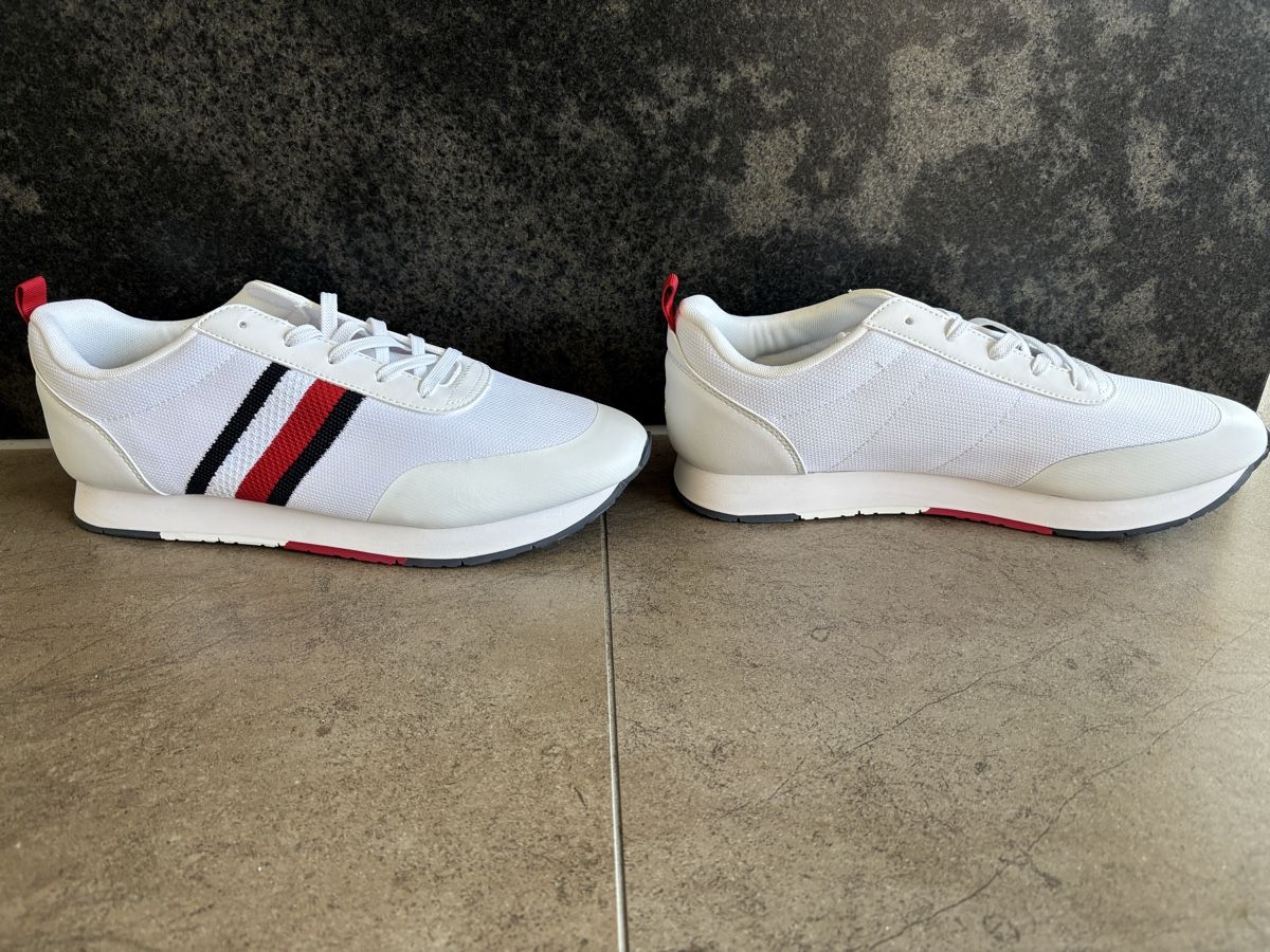 Tommy Hilfiger Scarpe da uomo: Tommy Hilfiger – Nuovo e nell'imballaggio originale da Corpataux venduto da seniz 3